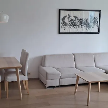 דירה Sag Panorama Business 2 Free Parking ברטיסלאבה