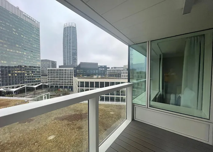 Sag Panorama Business 2 Free Parking *